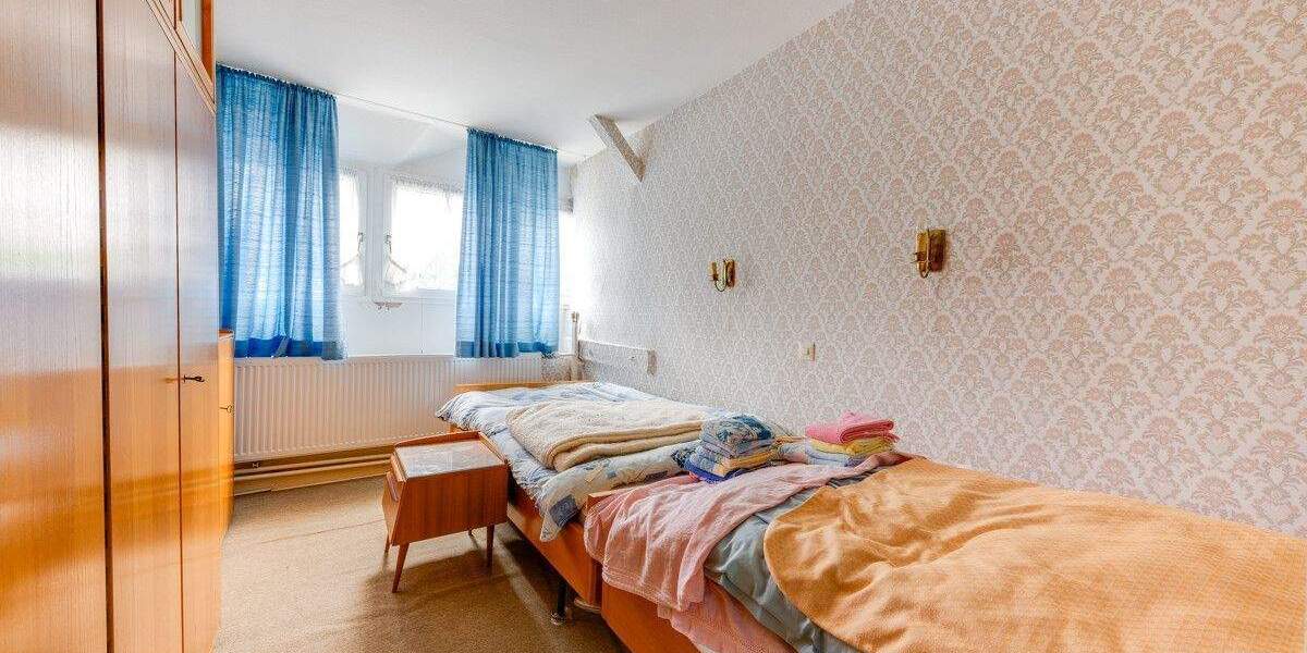 Einfamilienhaus Stolberg (Rheinland) Vicht - 8 Zimmer, 249 m&sup2;, 499.000&euro; | Angebot:25674474