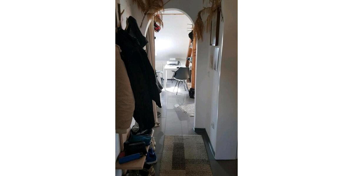 Dachgeschoßwohnung Niederzier - 3 Zimmer, 62 m&sup2;, 910&euro; | Angebot:26552468