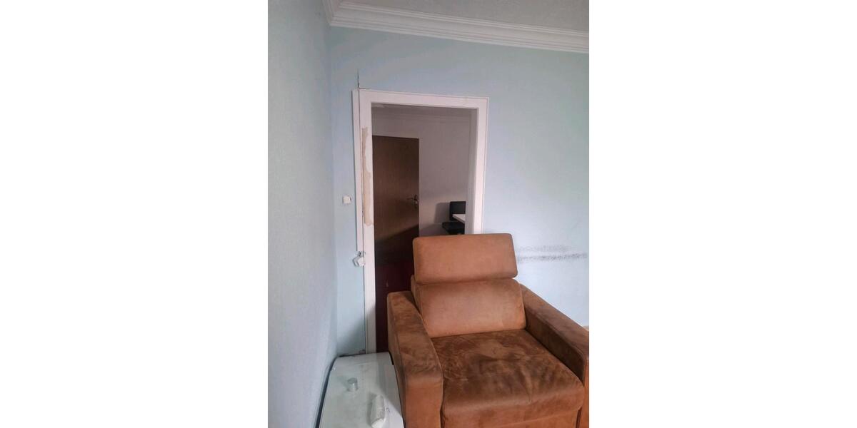 Etagenwohnung Frechen - 7 Zimmer, 150 m&sup2;, 2.200&euro; | Angebot:26498588