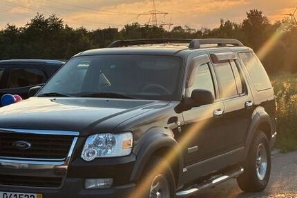 Ford Explorer 142.000 km 8.000 &euro; Bergheim 50129