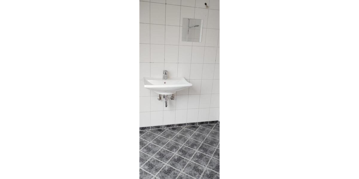 Dachgeschoßwohnung Bergheim Ahe - 3 Zimmer, 71 m&sup2;, 800&euro; | Angebot:25872718