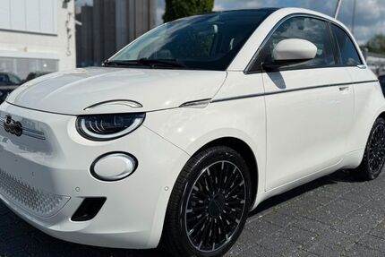Fiat 500e 14.800 km 21.480 &euro; Alsdorf-Hoengen (bei Aachen) 52477
