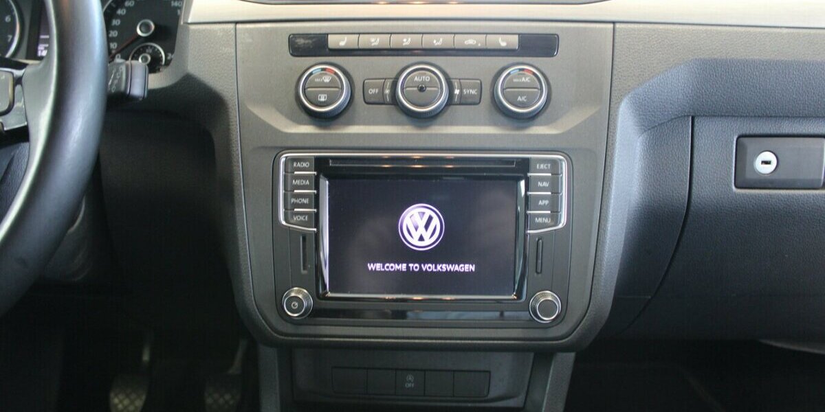 VW Caddy 1.0 TSI - 5-Sitzer - 148.546 km 10.780 &euro; Euskirchen 53881