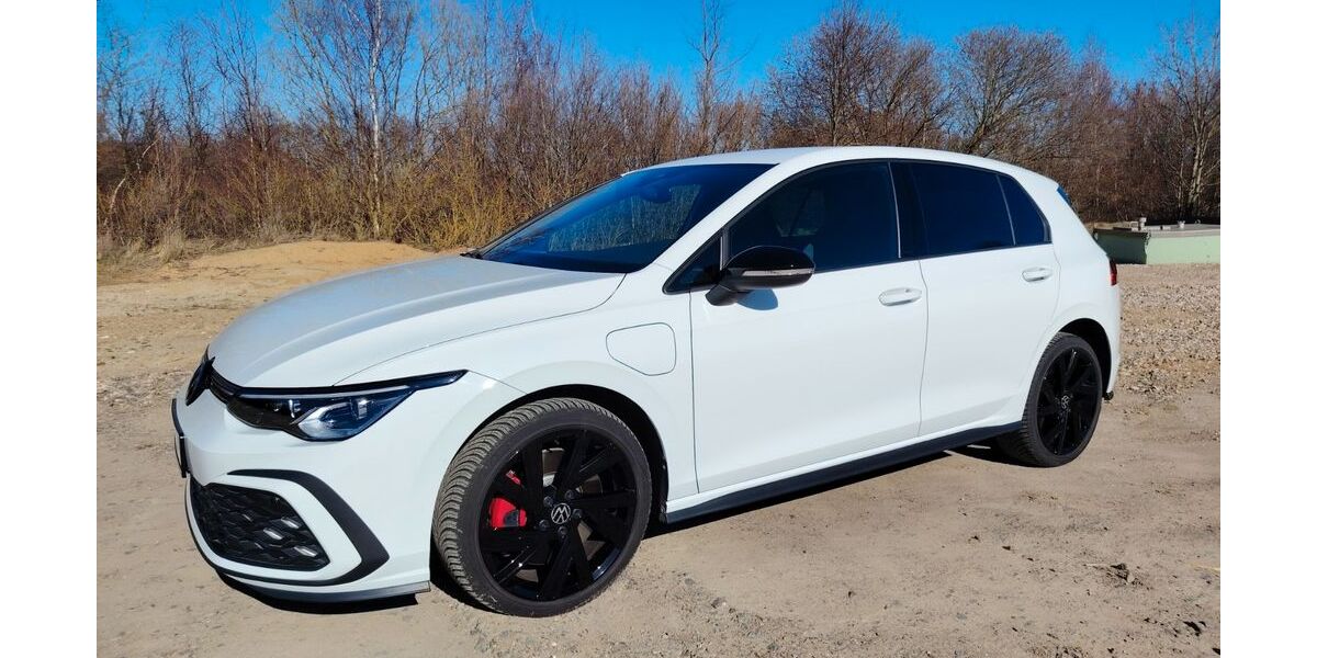 VW Golf 24.600 km 24.450 &euro; Inden 52459