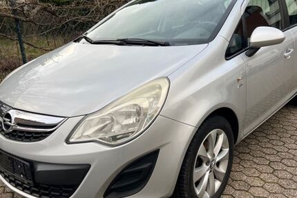 Opel Corsa 87.000 km 4.999 &euro; Düren 52355