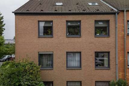 Haus Aachen-Brand Brand - 7 Zimmer, 193 m&sup2;, 495.000&euro; | Angebot:27729027