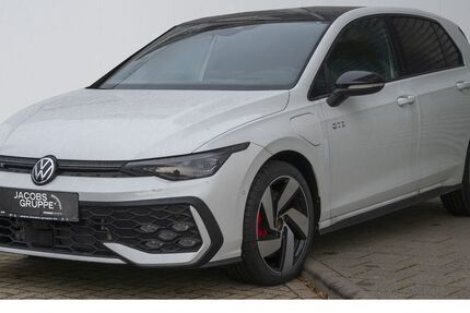 VW Golf 5.555 km 43.880 &euro; Düren 52351