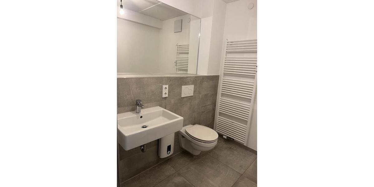 Erdgeschoßwohnung Hürth - 2.5 Zimmer, 150 m&sup2;, 2.320&euro; | Angebot:26552517