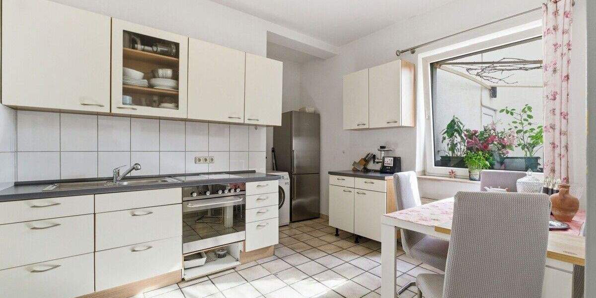 Etagenwohnung Aachen Aachen-Mitte - 2 Zimmer, 48 m&sup2;, 154.000&euro; | Angebot:25845344