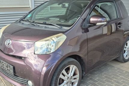 Toyota IQ 193.000 km 2.790 &euro; Düren 52349