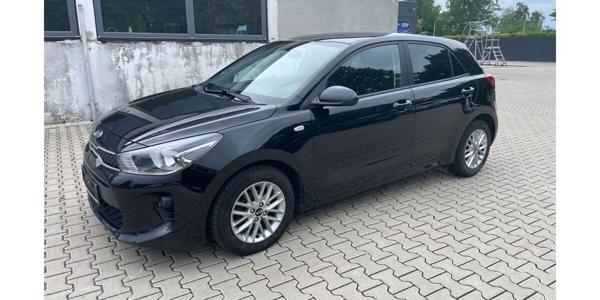 Kia Rio 110.000 km 7.950 &euro; Herzogenrath 52134