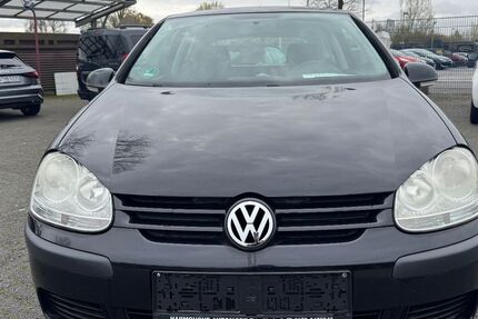 VW Golf 118.000 km 3.900 &euro; Alsdorf 52477