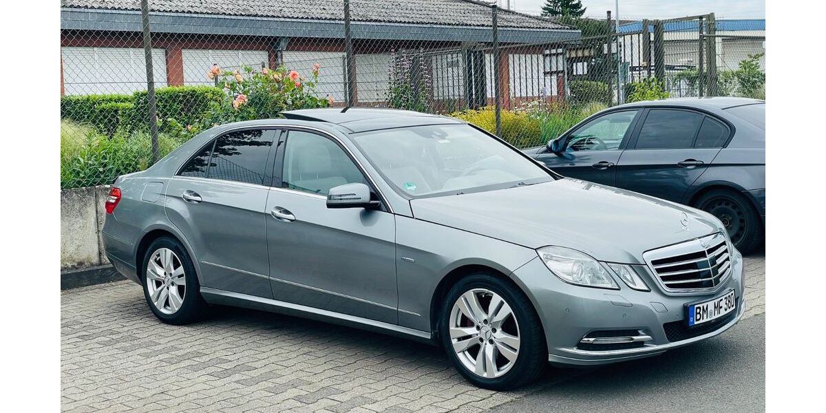 Mercedes-Benz E 350 250.000 km 11.000 &euro; Brühl 50321