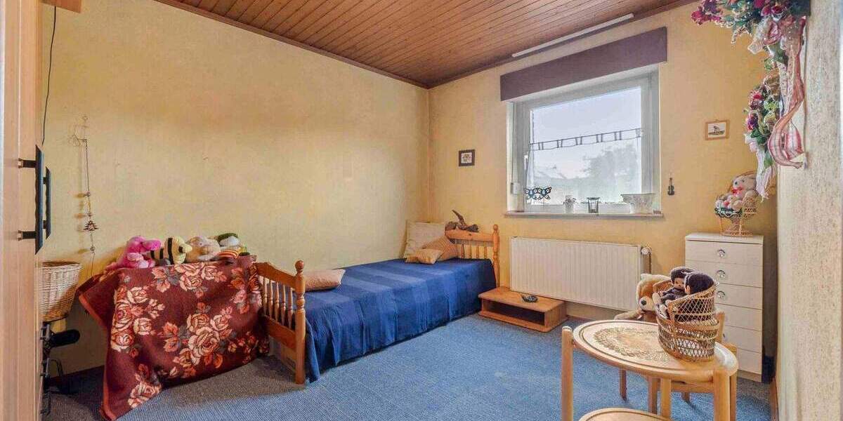 Einfamilienhaus Bedburg Kirchherten - 3 Zimmer, 165.000&euro; | Angebot:25801985