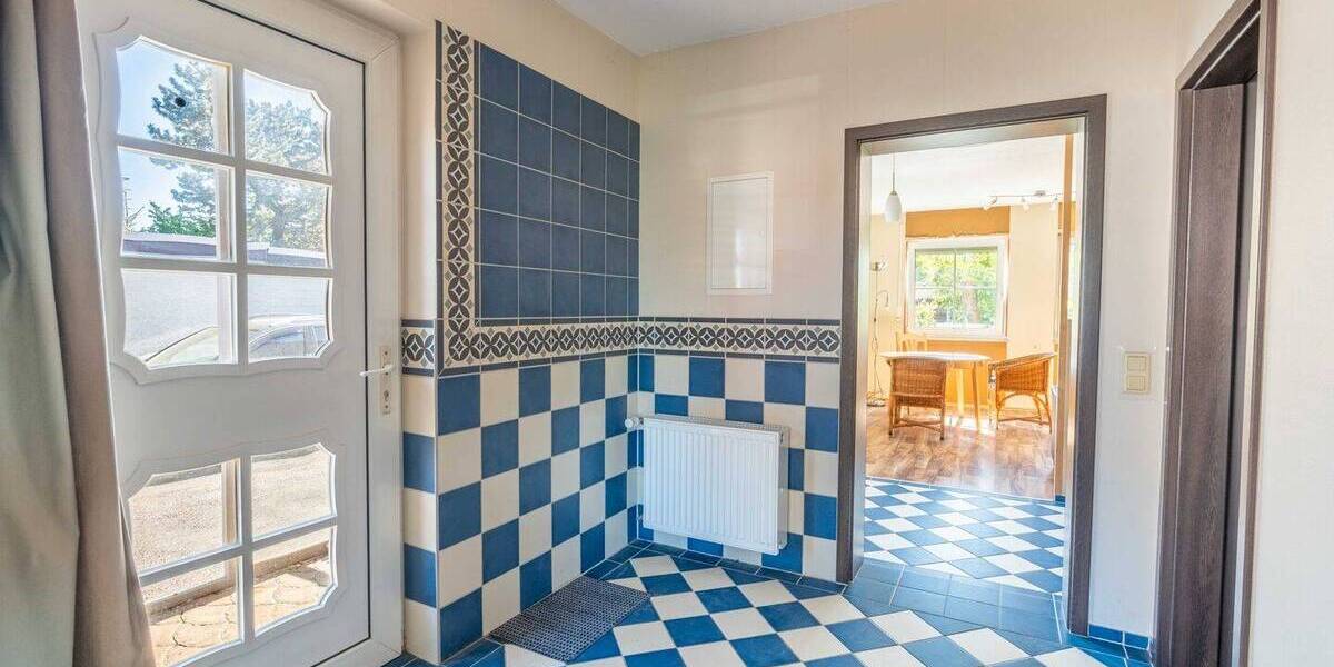 Mehrfamilienhaus, Wohnhaus Erftstadt / Bliesheim Bliesheim - 8 Zimmer, 255 m&sup2;, 769.000&euro; | Angebot:26583297
