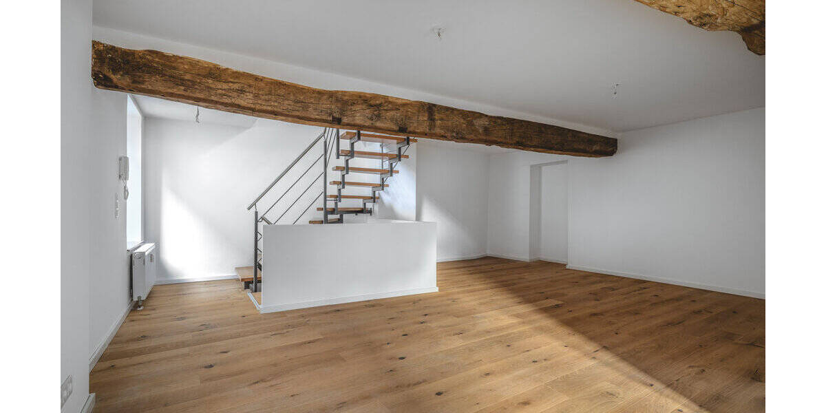 Reihenmittelhaus Stolberg - 9 Zimmer, 311 m&sup2;, 449.000&euro; | Angebot:26806794