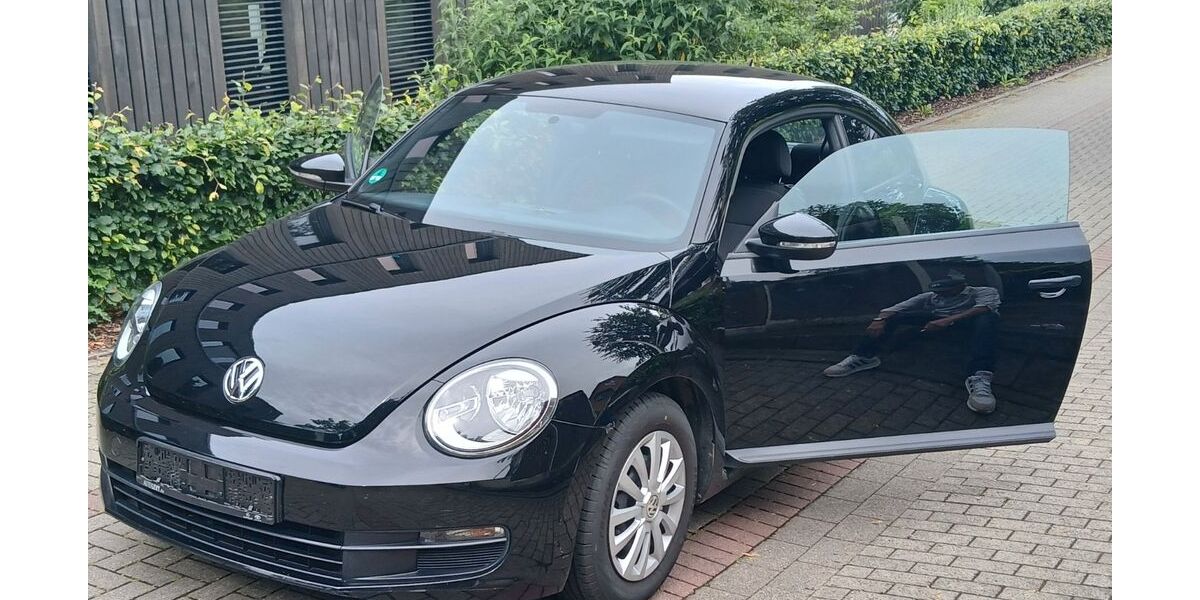 VW Beetle 109.000 km 7.600 &euro; Aachen 52076
