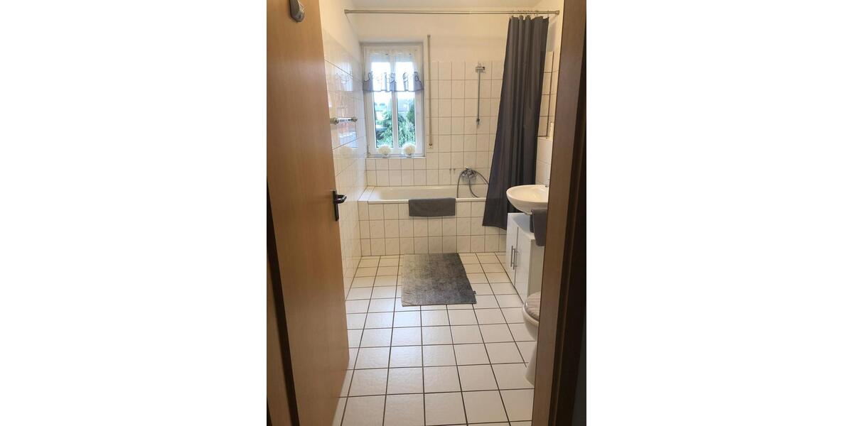 Etagenwohnung Bergheim - 3 Zimmer, 78 m&sup2;, 249.000&euro; | Angebot:26934001