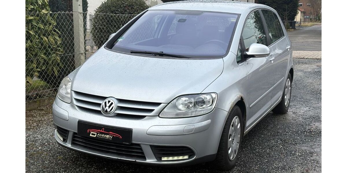 VW Golf 300.000 km 990 &euro; Niederzier-Selhausen 52382