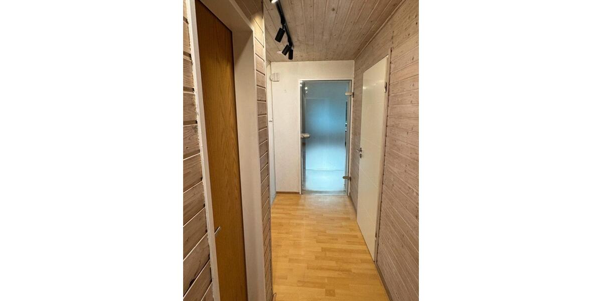 Dachgeschoßwohnung Aachen Aachen-Mitte - 3 Zimmer, 75 m&sup2;, 525&euro; | Angebot:25976808