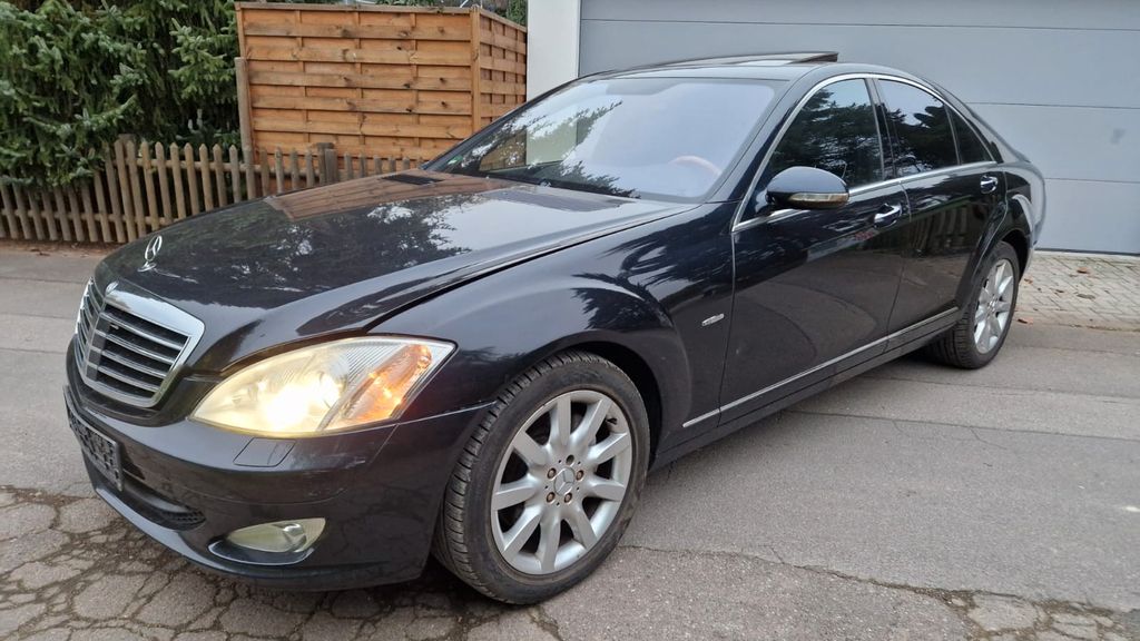 Mercedes-Benz S 320 267.000 km 7.200 &euro; Eschweiler 52249