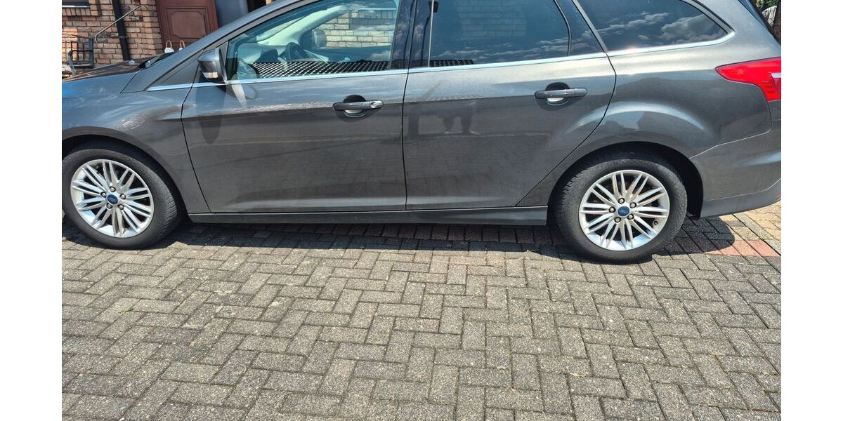 Ford Focus 151.000 km 7.300 &euro; Stolberg 52224