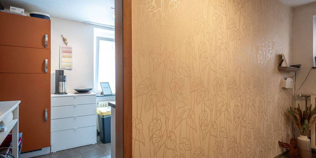 Mehrfamilienhaus, Wohnhaus Würselen Broichweiden - 6 Zimmer, 179 m&sup2;, 315.000&euro; | Angebot:25742119