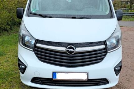 Opel Vivaro 153.000 km 16.500 &euro; Herzogenrath 52134