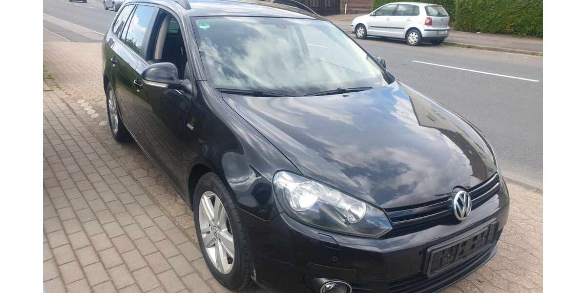 VW Golf 220.000 km 3.800 &euro; Eschweiler 52249