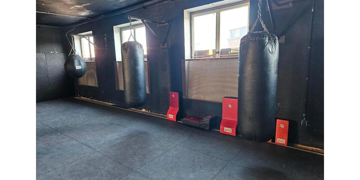 Gewerbeobjekt Aachen Aachen-Mitte - 100&euro; | Angebot:25842901