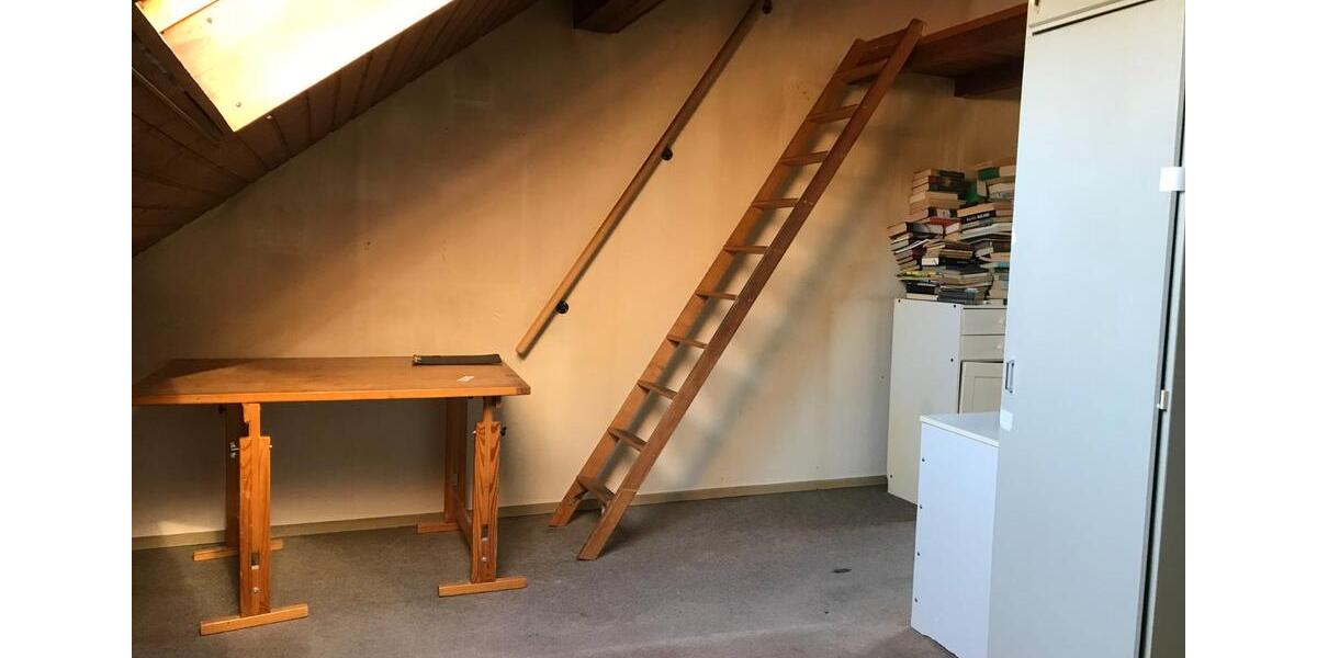 Dachgeschoßwohnung Aachen Aachen-Mitte - 2 Zimmer, 45 m&sup2;, 580&euro; | Angebot:26597848