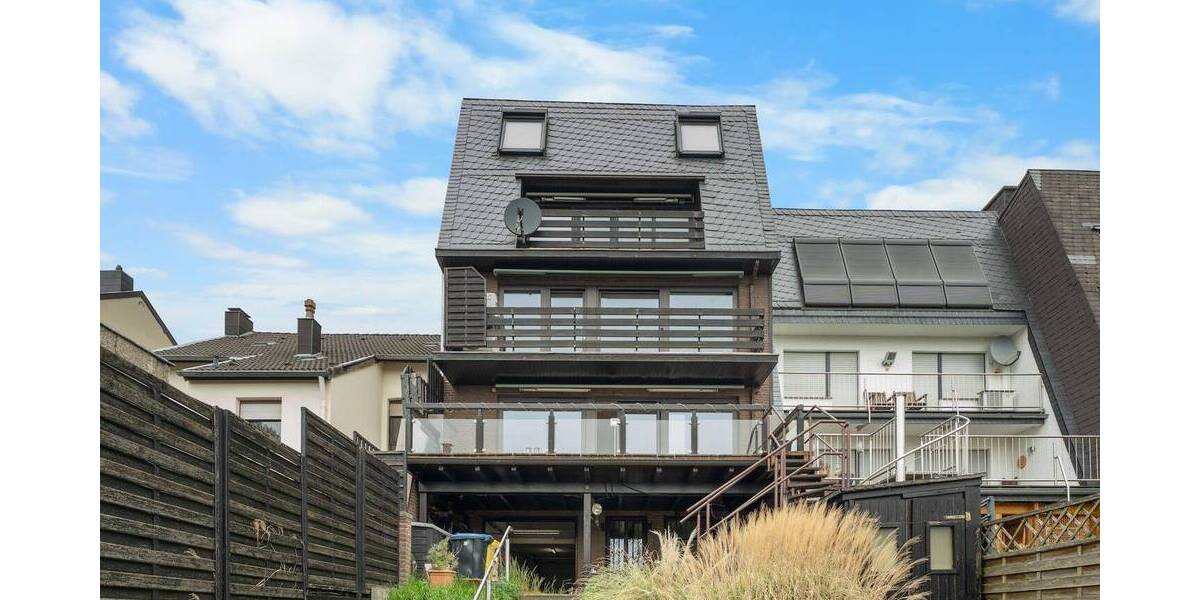 Einfamilienhaus Eschweiler Röhe - 6 Zimmer, 226 m&sup2;, 375.000&euro; | Angebot:26488133