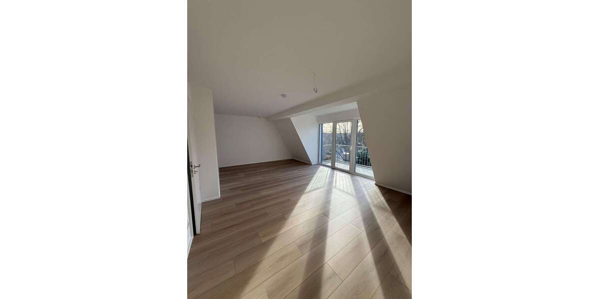 Etagenwohnung Erftstadt - 3 Zimmer, 83 m&sup2;, 1.116&euro; | Angebot:24004936