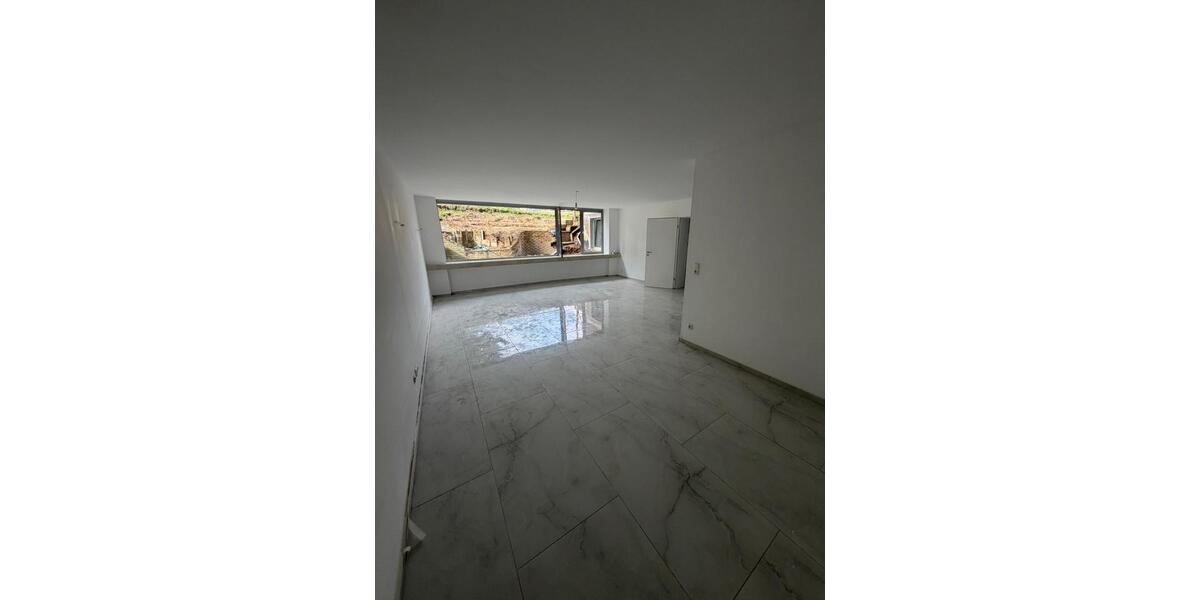 Etagenwohnung Frechen - 3 Zimmer, 112 m&sup2;, 1.570&euro; | Angebot:26021469