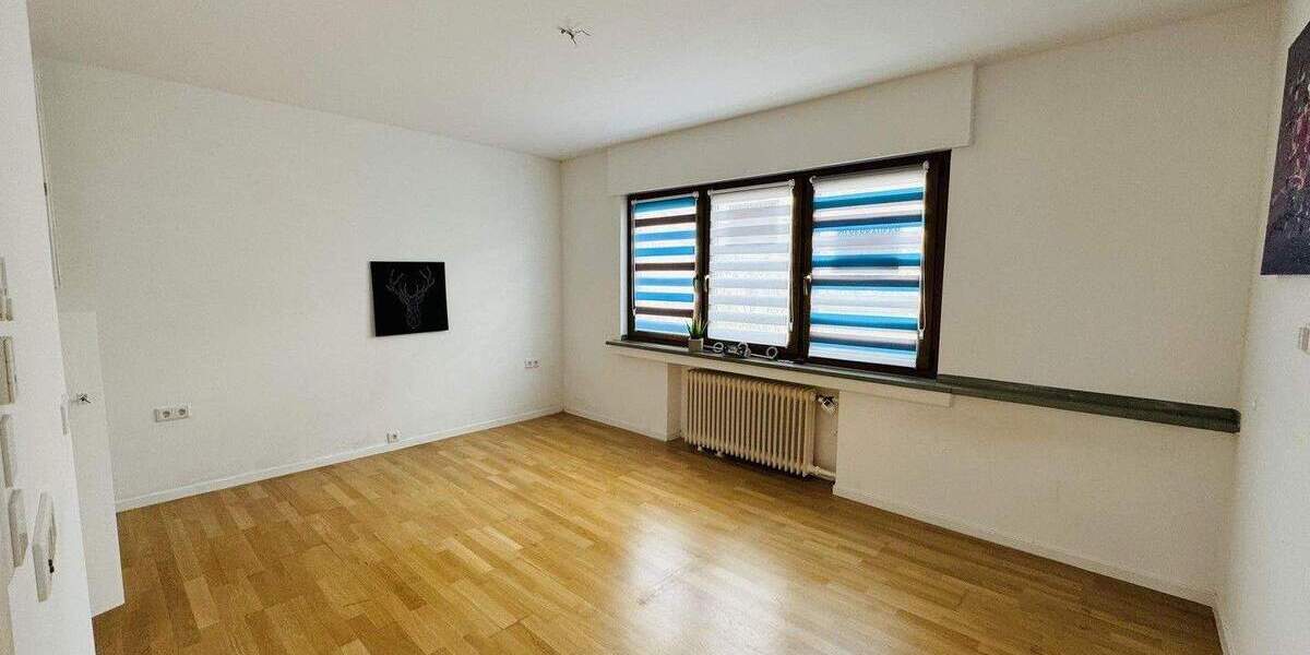 Mehrfamilienhaus, Wohnhaus Aldenhoven - 8 Zimmer, 182 m&sup2;, 419.000&euro; | Angebot:25728321