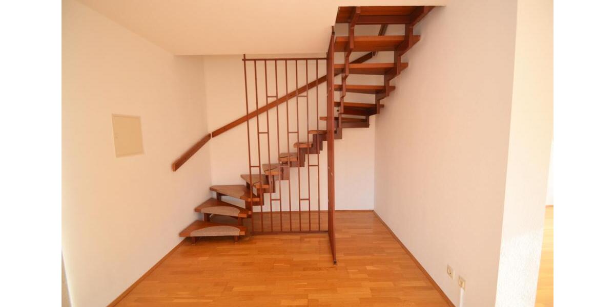 Etagenwohnung Brühl - 3 Zimmer, 92 m&sup2;, 1.280&euro; | Angebot:24712173