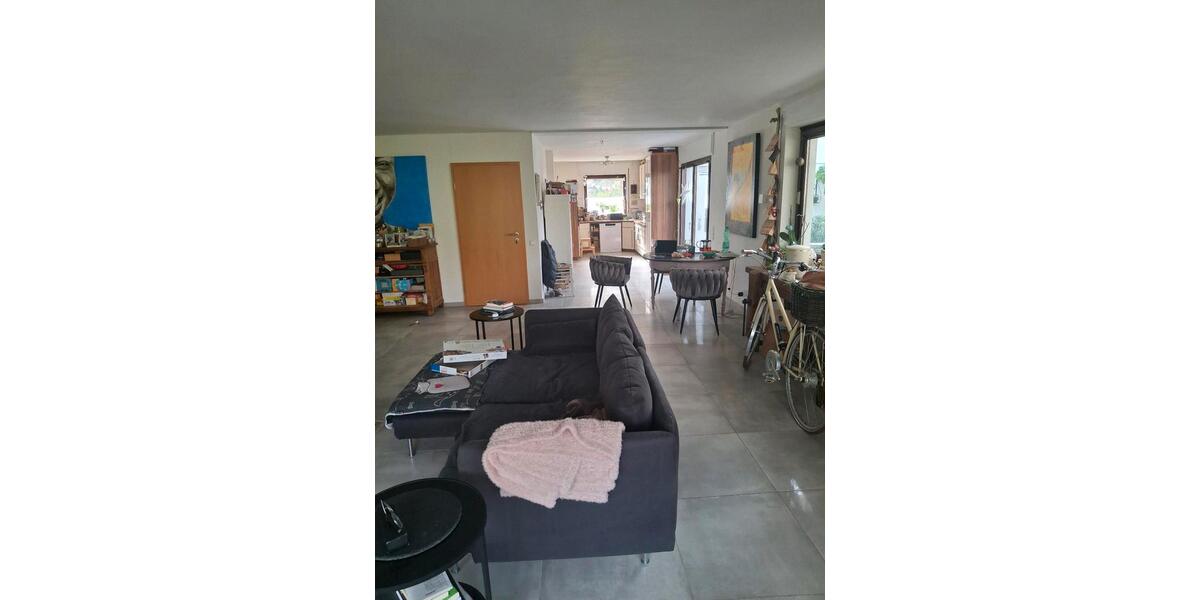 Erdgeschoßwohnung Aachen Aachen-Mitte - 2.5 Zimmer, 130 m&sup2;, 1.590&euro; | Angebot:25284281