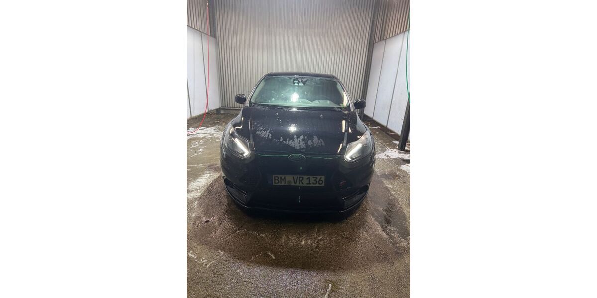 Ford Focus 149.000 km 12.500 &euro; Bergheim 50126