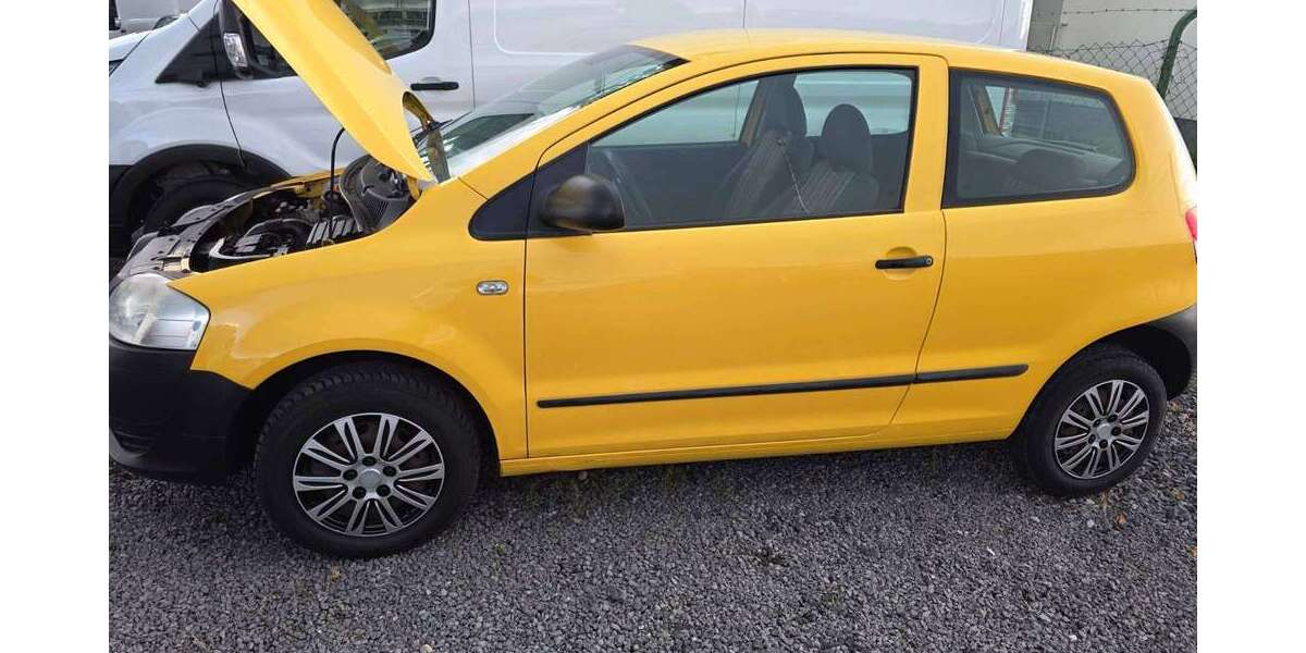 VW Fox 198.527 km 2.250 &euro; Übach-Palenberg, Stadt 52531