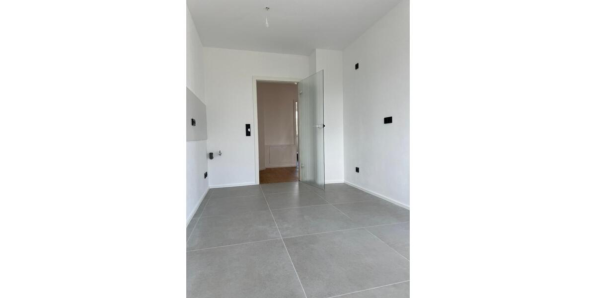 Dachgeschoßwohnung Frechen - 2 Zimmer, 72 m&sup2;, 329.000&euro; | Angebot:26393715