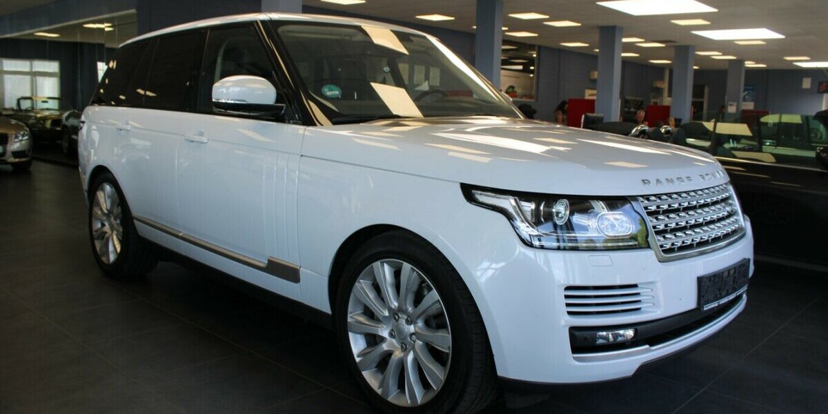 Land Rover Range Rover 4.4 SDV8 Vogue 182.940 km 25.980 &euro; Euskirchen 53881