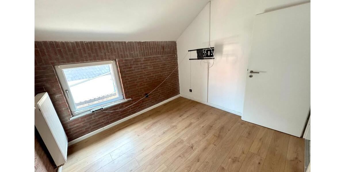 Reihenhaus Aachen Aachen-Mitte - 3 Zimmer, 75 m&sup2;, 195.000&euro; | Angebot:26022336