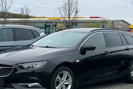 Opel Insignia 105.000 km 10.900 &euro; Düren 52351