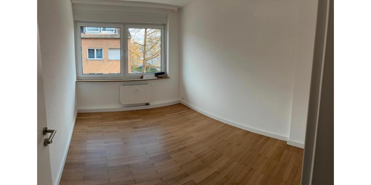 Etagenwohnung Herzogenrath - 3 Zimmer, 65 m&sup2;, 684&euro; | Angebot:26022711
