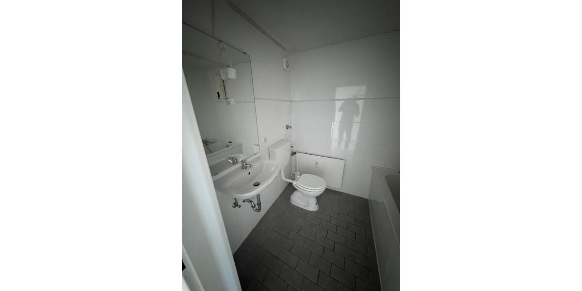 Etagenwohnung Aachen Aachen-Mitte - 2 Zimmer, 56 m&sup2;, 699&euro; | Angebot:26421995