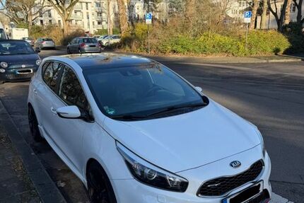 Kia ceed / Ceed 94.700 km 10.500 &euro; Frechen 50226