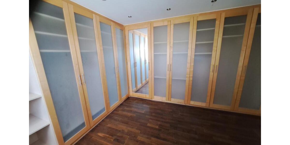 Dachgeschoßwohnung Aachen Aachen-Mitte - 2 Zimmer, 60 m&sup2;, 720&euro; | Angebot:26316408