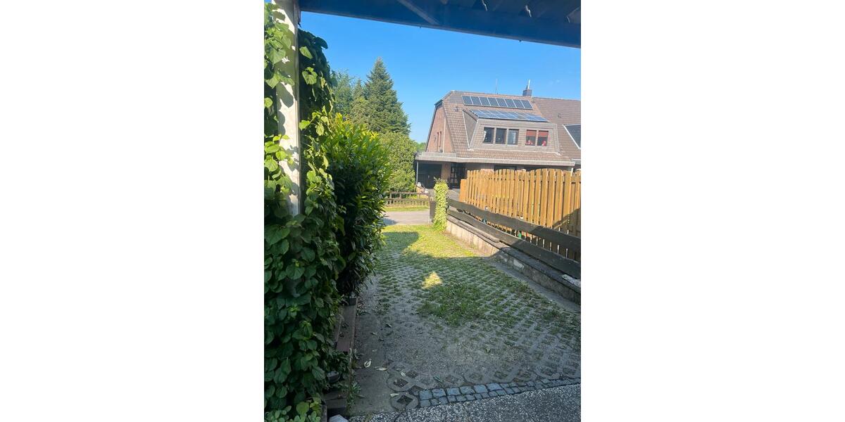 Reihenhaus Herzogenrath - 5 Zimmer, 126 m&sup2;, 1.000&euro; | Angebot:26520995