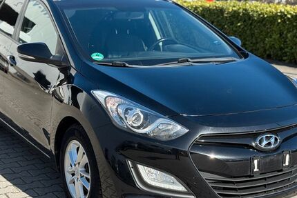 Hyundai i30 141.150 km 6.990 &euro; Alsdorf 52477