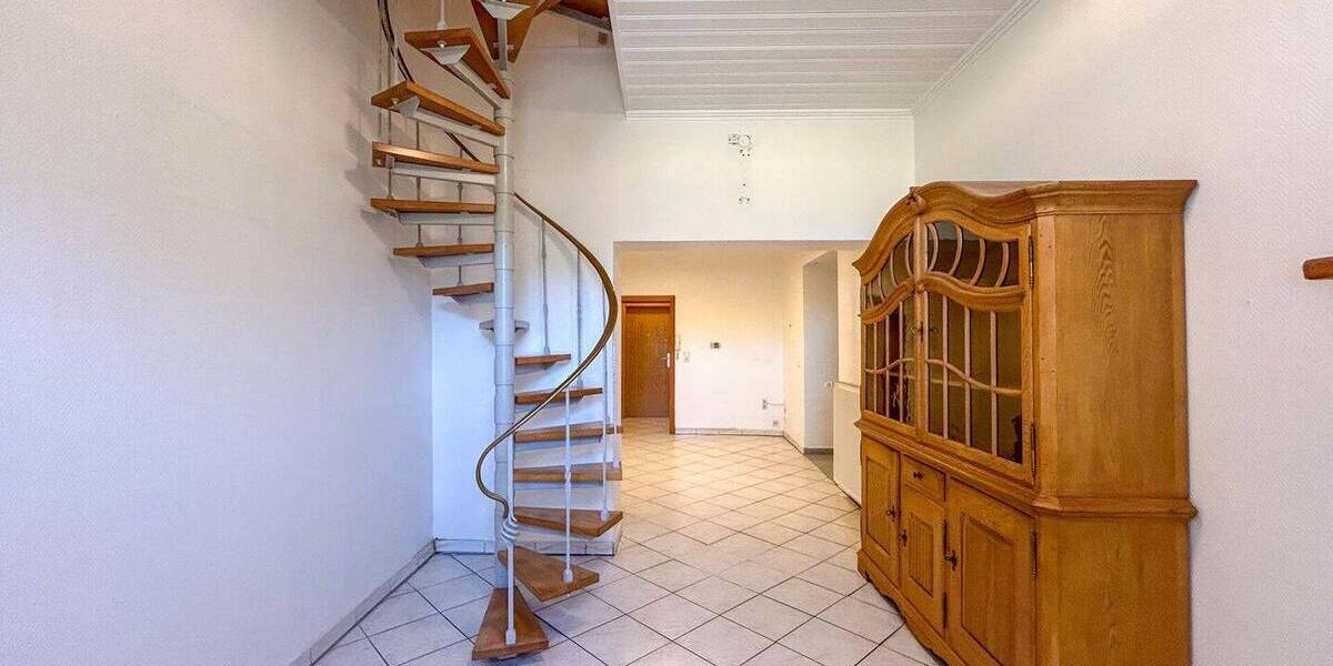 Mehrfamilienhaus, Wohnhaus Aachen Aachen-Mitte - 8 Zimmer, 247 m&sup2;, 425.000&euro; | Angebot:26451118
